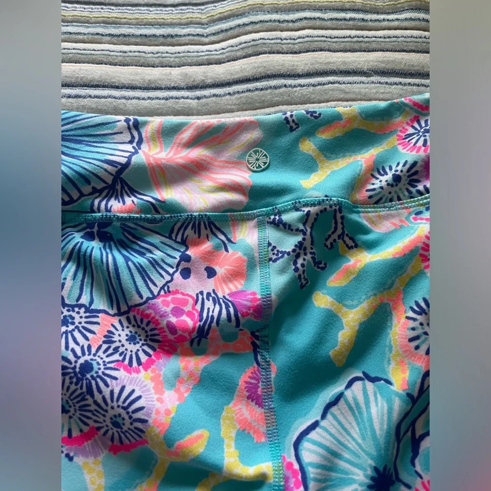 Lilly Pulitzer Luxletic Leggings - Picture 9 of 12